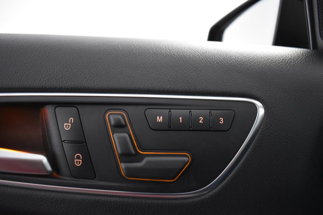 MERCEDES-BENZ A 2014