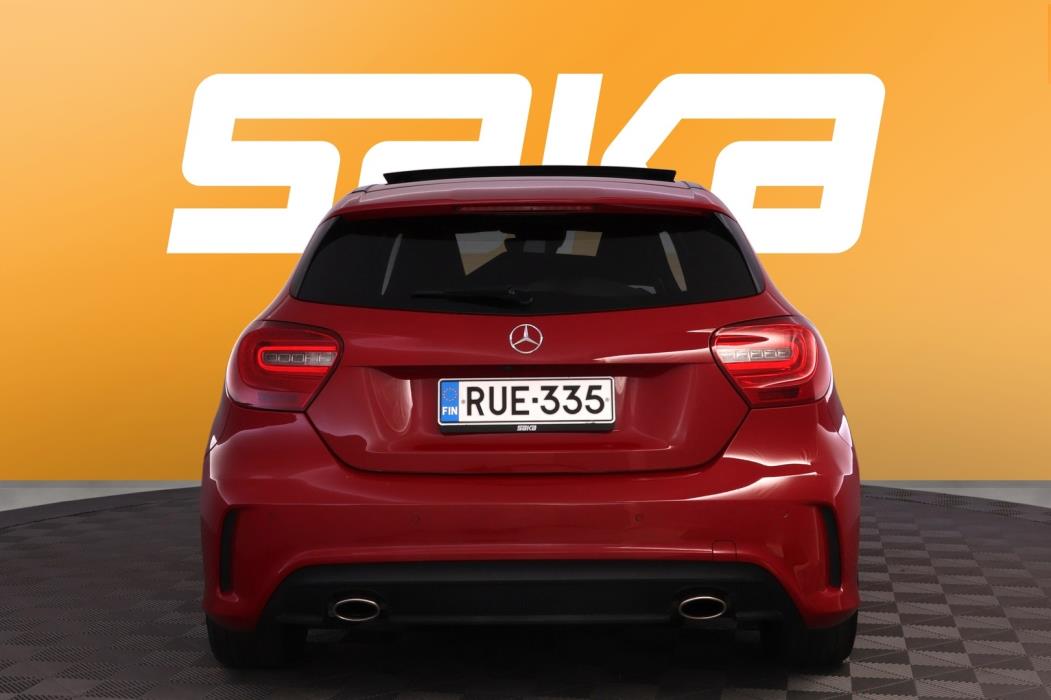 MERCEDES-BENZ A 2014