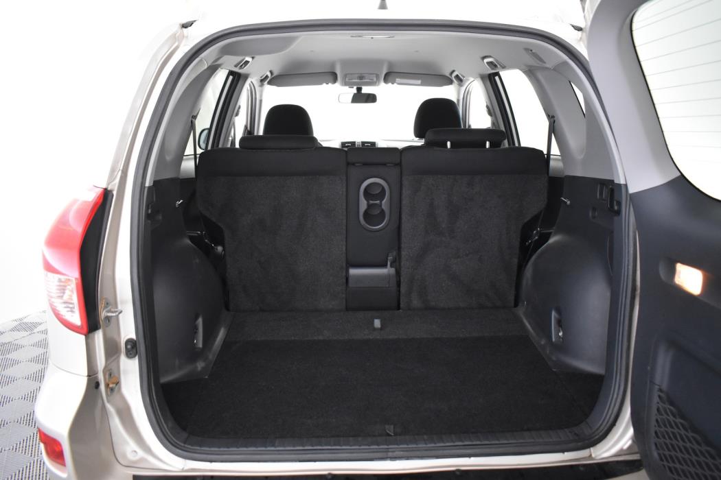 TOYOTA RAV4 2007