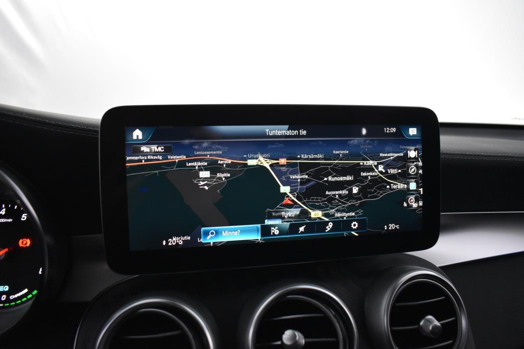 MERCEDES-BENZ GLC 2021