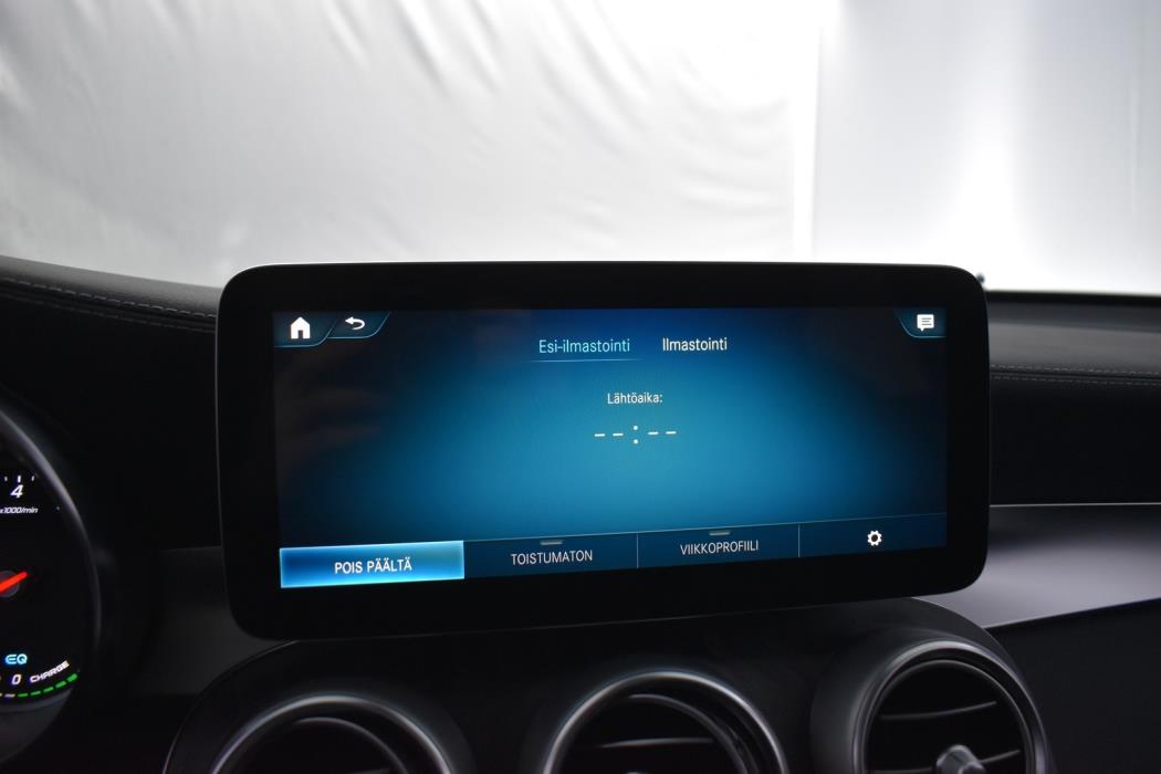 MERCEDES-BENZ GLC 2021