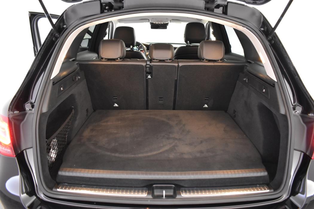 MERCEDES-BENZ GLC 2021