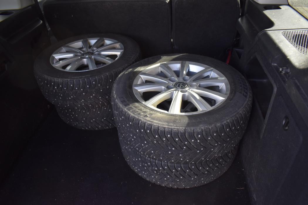 VOLKSWAGEN Caddy Maxi 2024