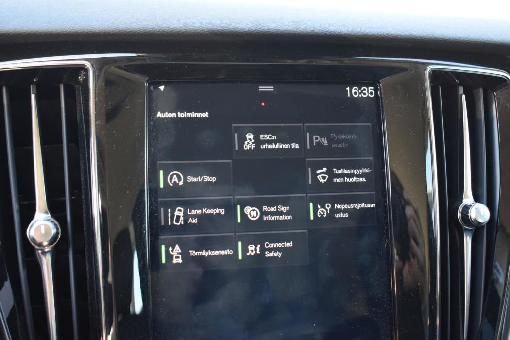 VOLVO V60 2019