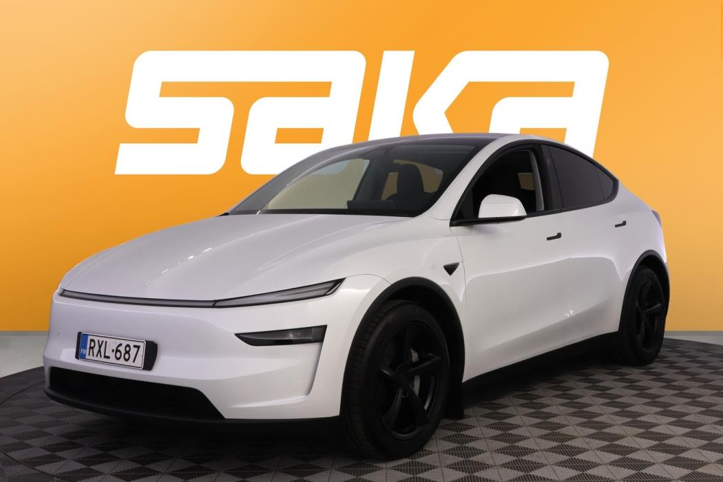 TESLA Model Y 2025