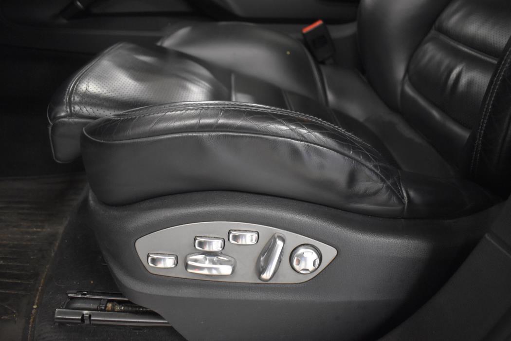 PORSCHE Cayenne 2015