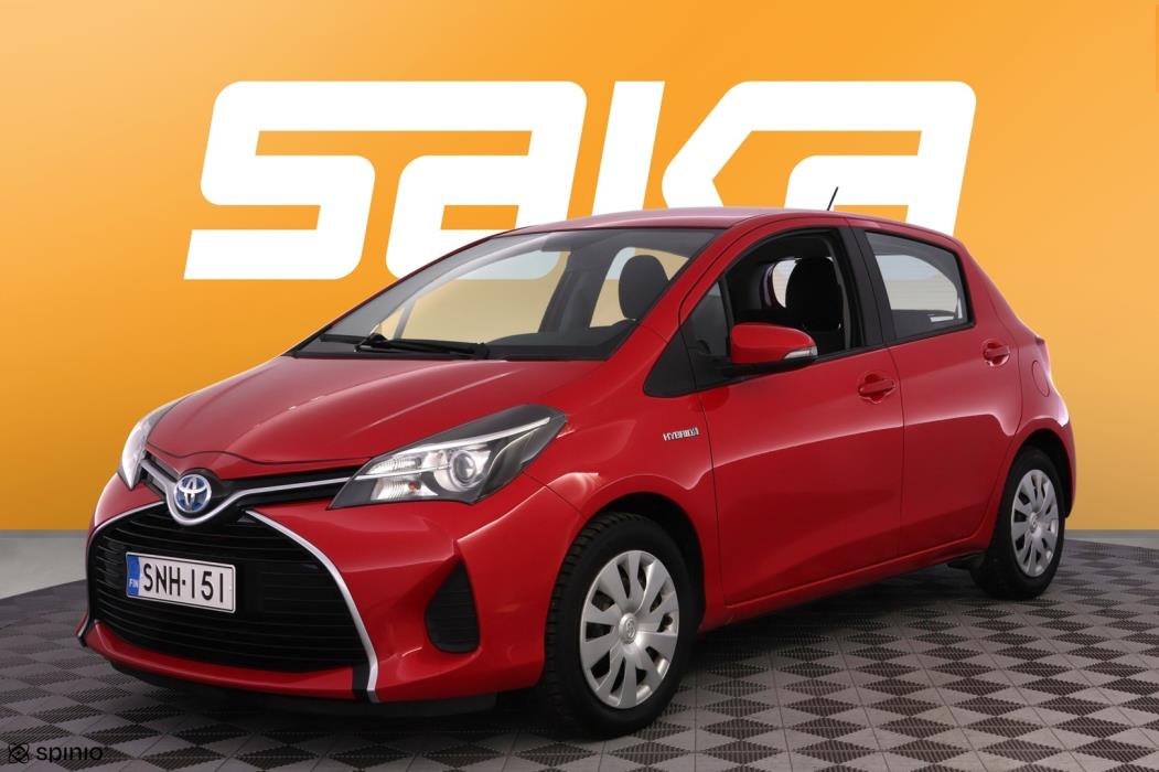 TOYOTA Yaris 2015