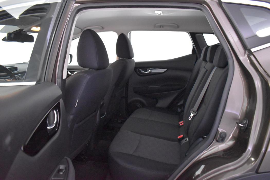 NISSAN Qashqai 2016