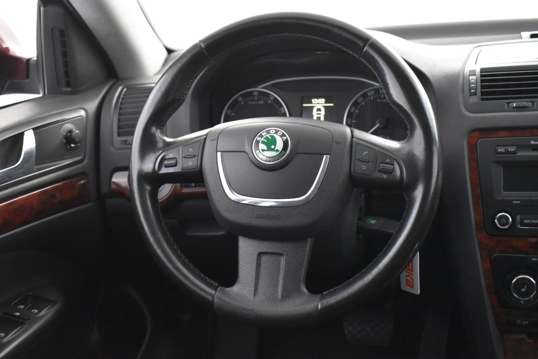 SKODA Octavia 2010