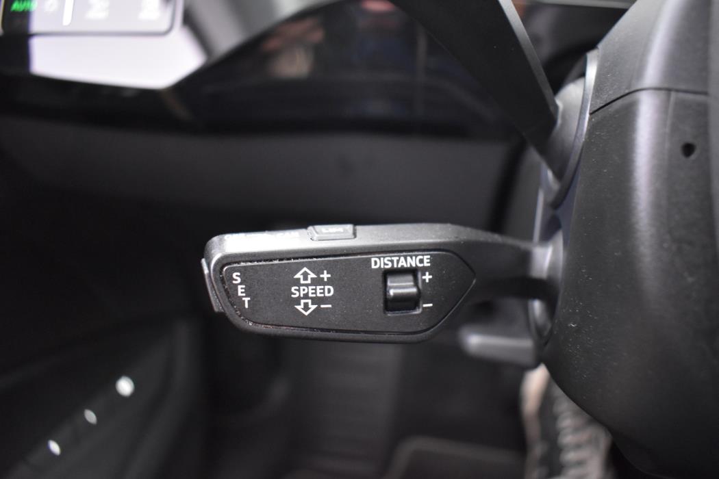 AUDI e-tron 2019