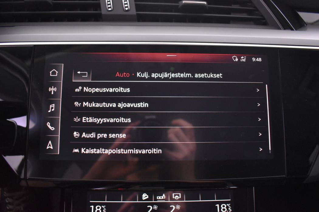 AUDI e-tron 2019