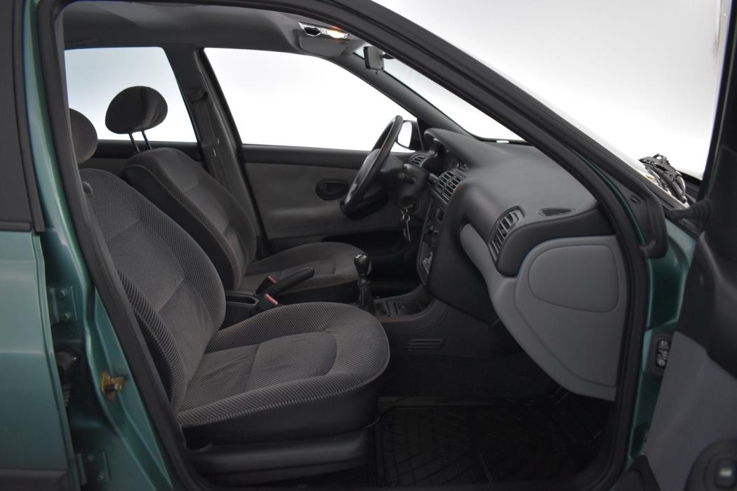 PEUGEOT 406 1998