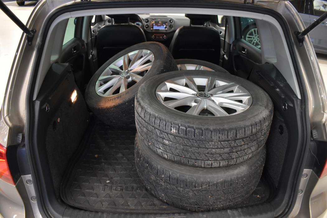 VOLKSWAGEN Tiguan 2015