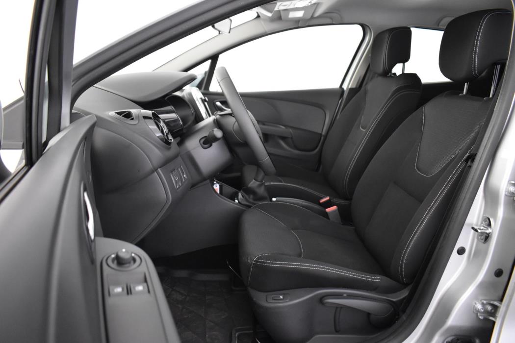 RENAULT Clio 2015