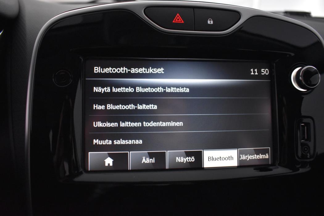 RENAULT Clio 2015
