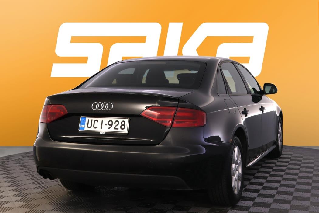 AUDI A4 2009