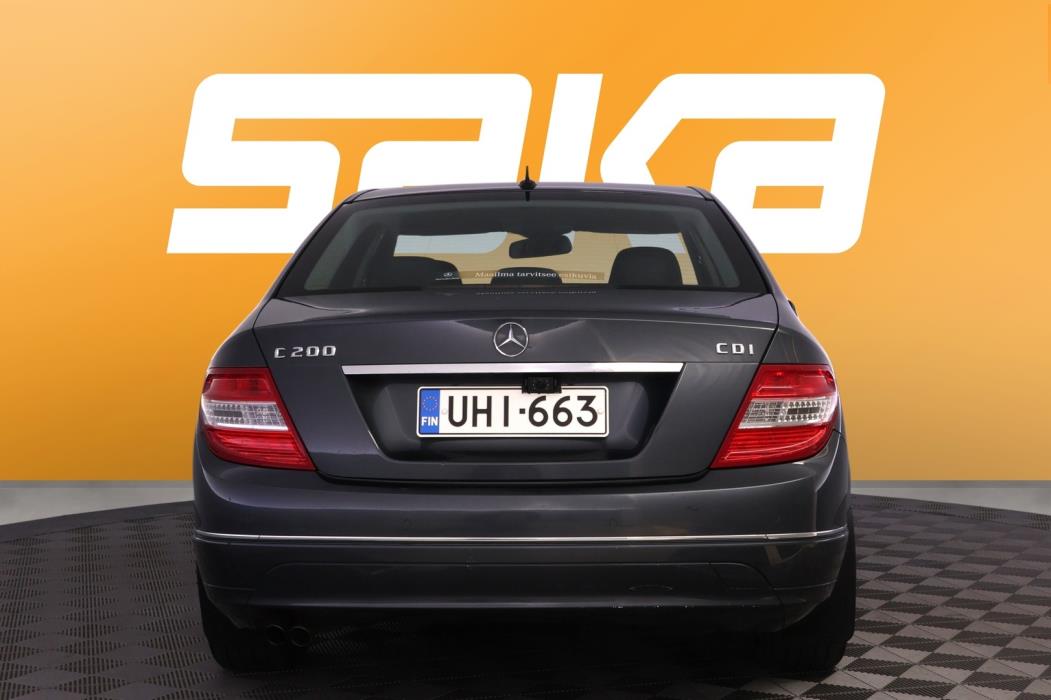 MERCEDES-BENZ C 2010