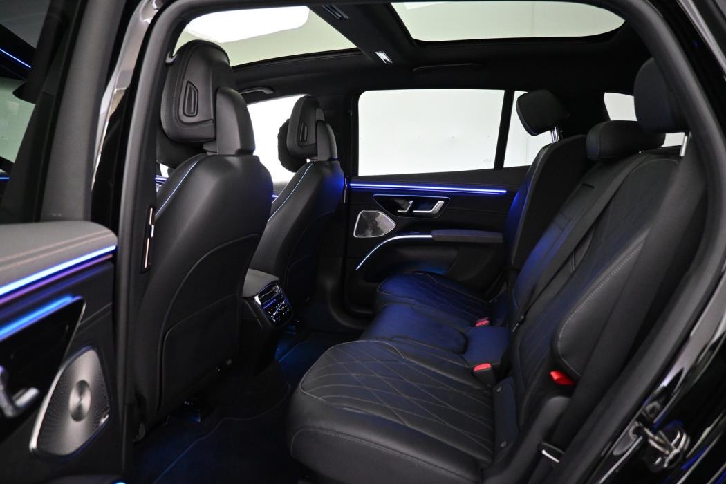 MERCEDES-BENZ EQS SUV 2023