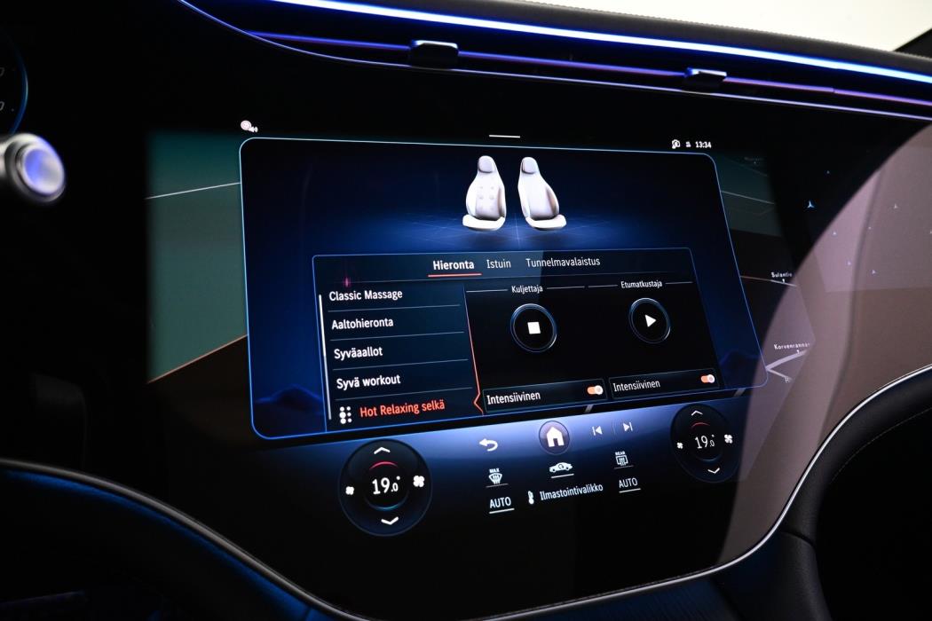 MERCEDES-BENZ EQS SUV 2023