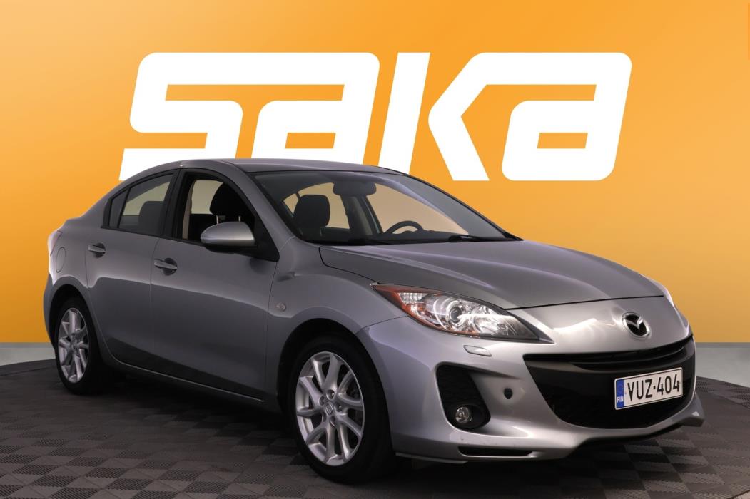MAZDA 3 2012