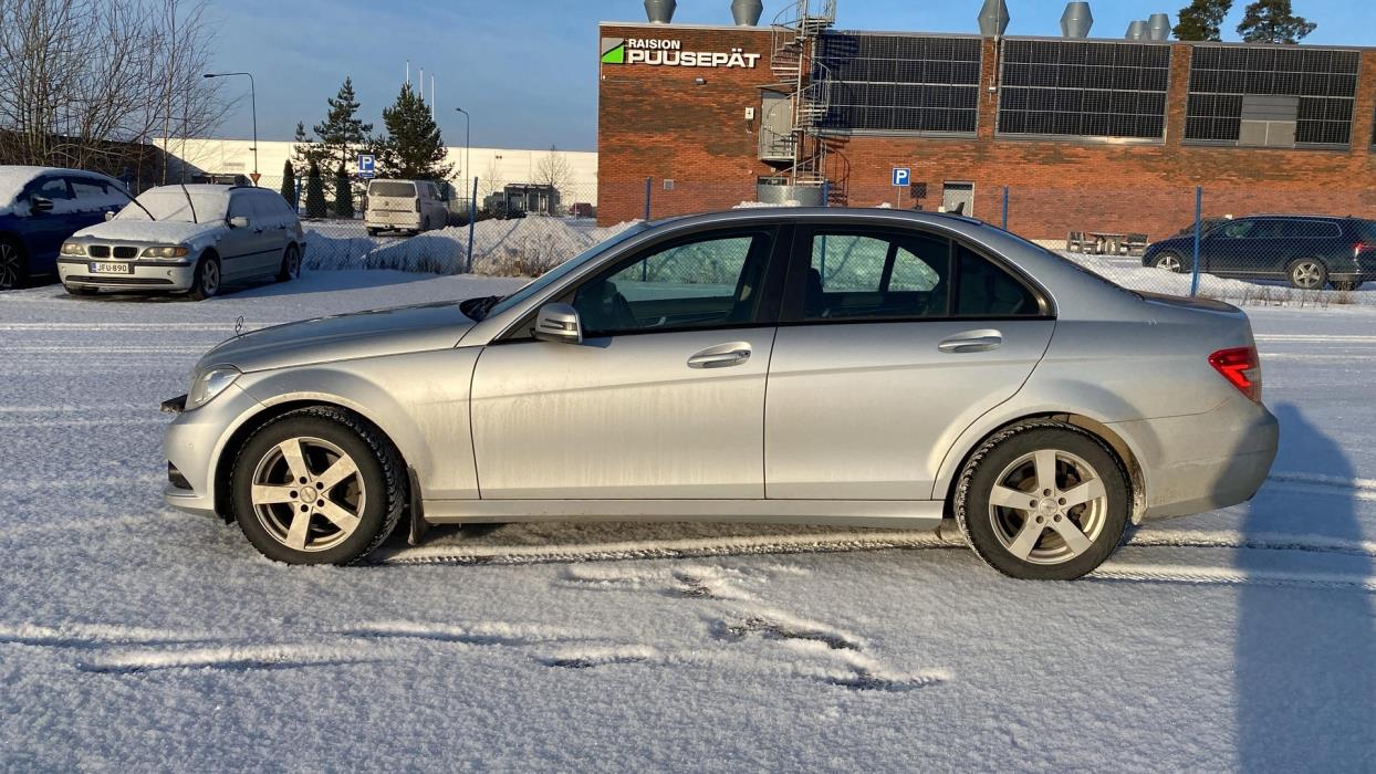 MERCEDES-BENZ C 2013