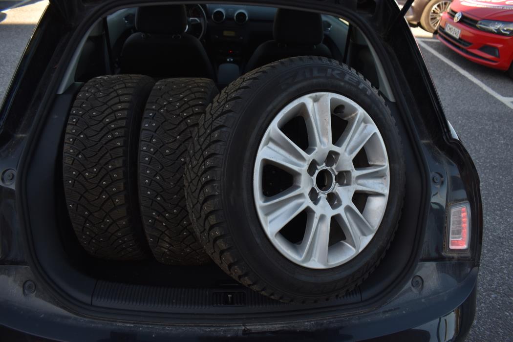 AUDI A1 2011
