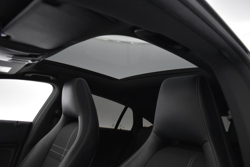 MERCEDES-BENZ CLA 2016