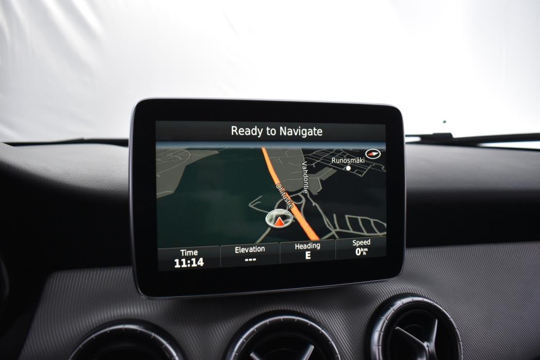 MERCEDES-BENZ CLA 2016