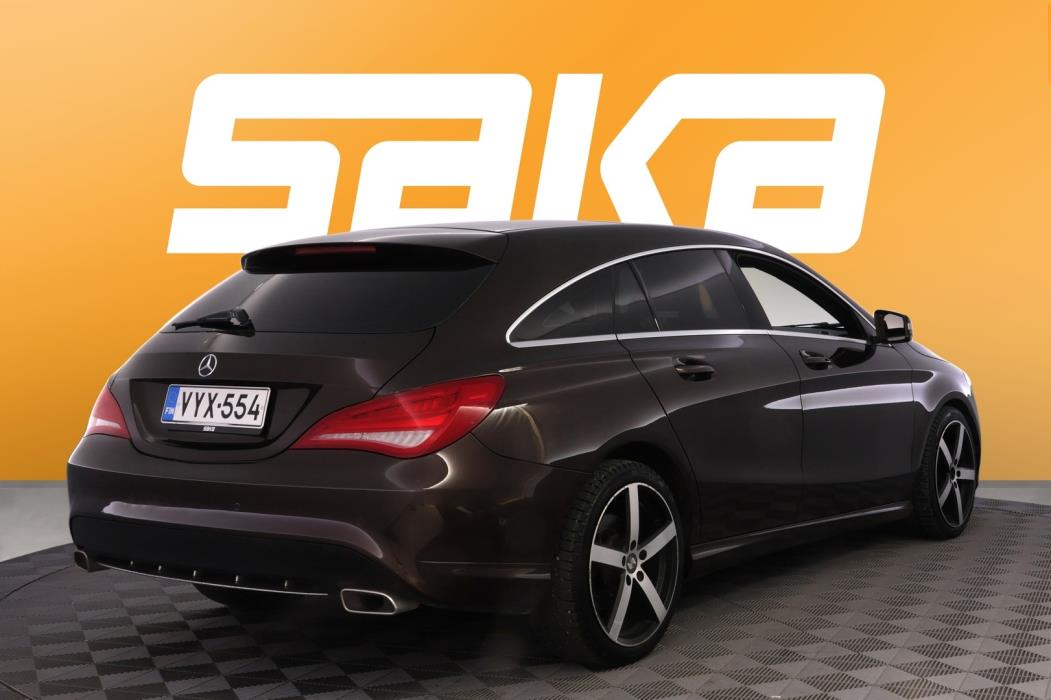 MERCEDES-BENZ CLA 2016
