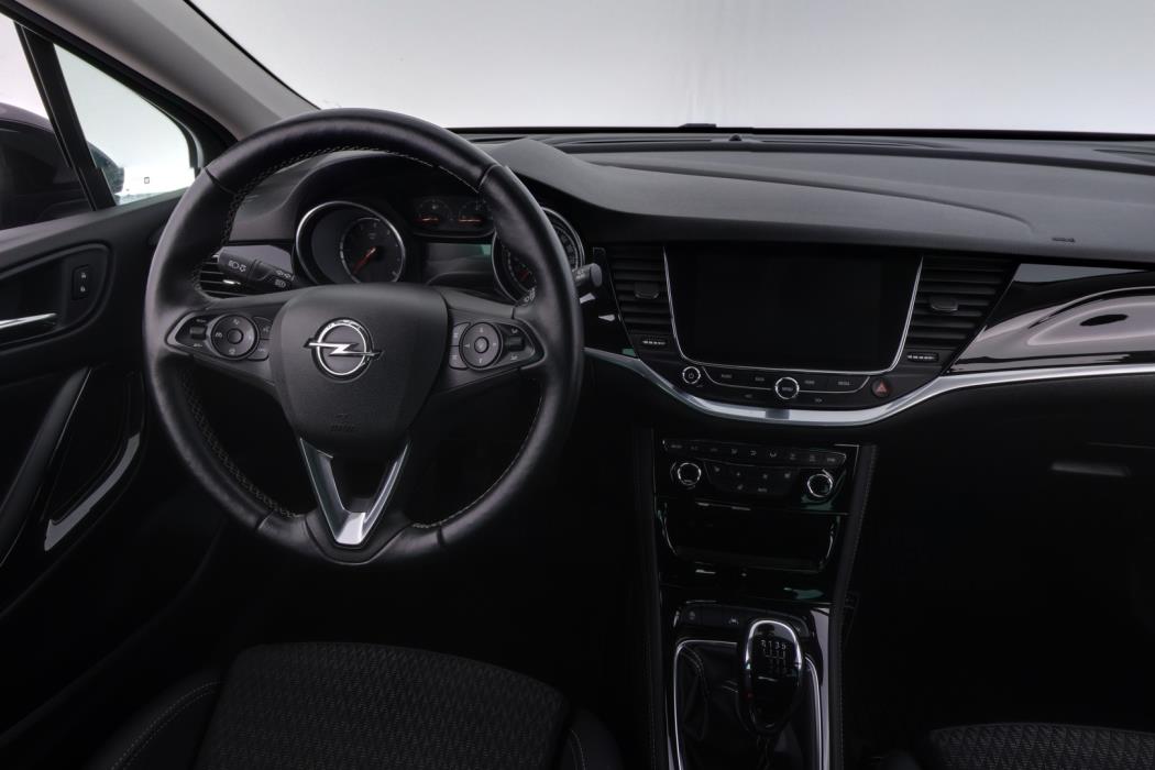 OPEL Astra 2018