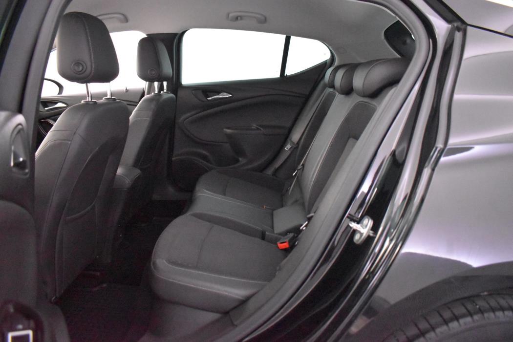OPEL Astra 2018