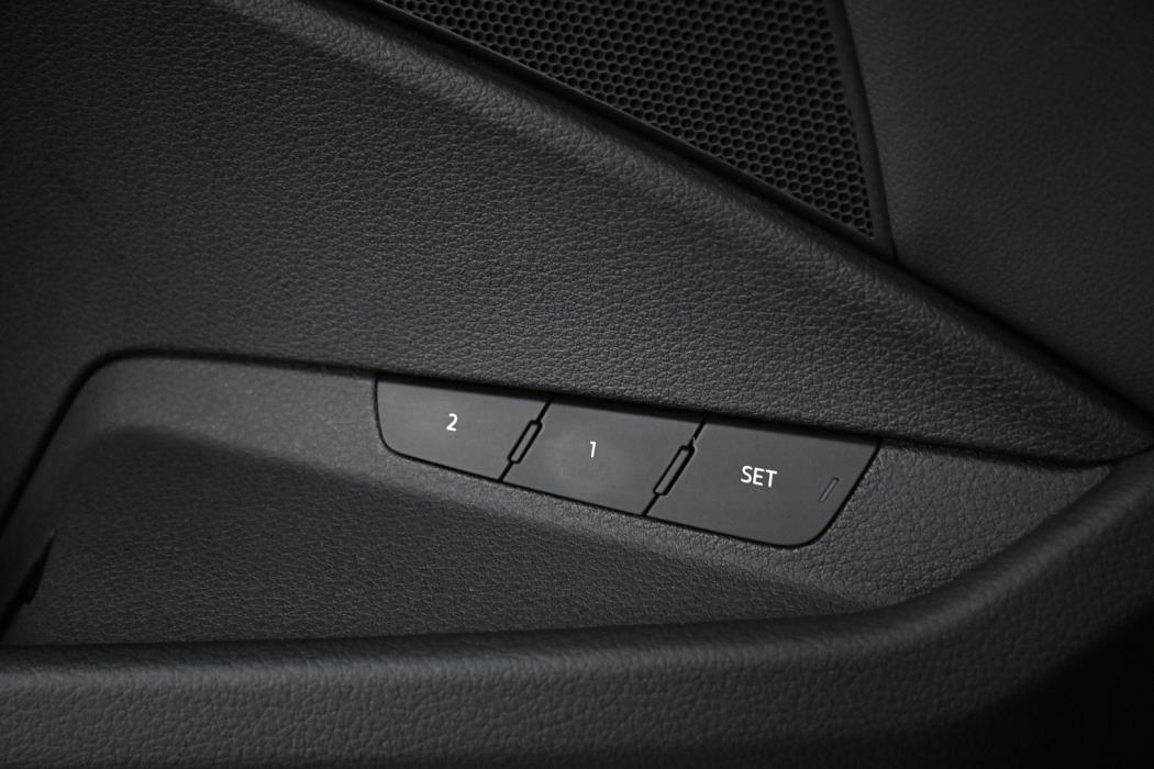 AUDI e-tron 2023