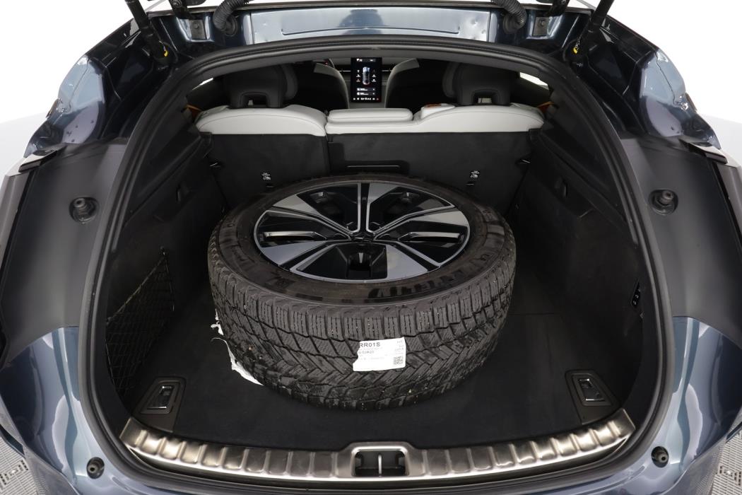 POLESTAR 3 2024