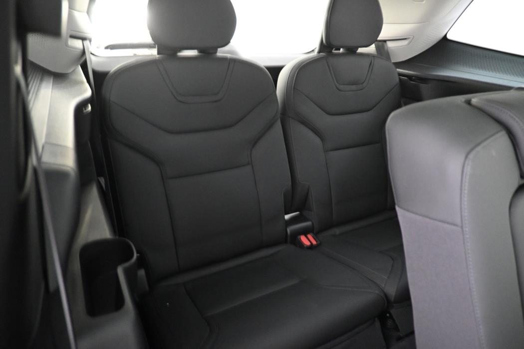 VOLVO EX90 2025