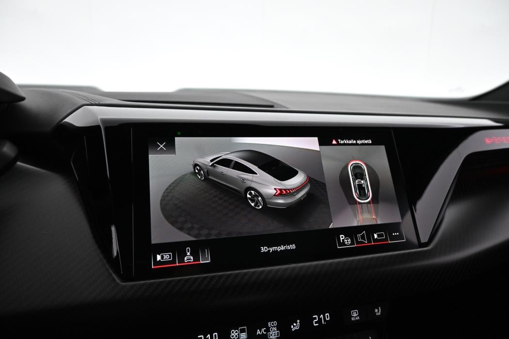 AUDI E-TRON GT RS 2022