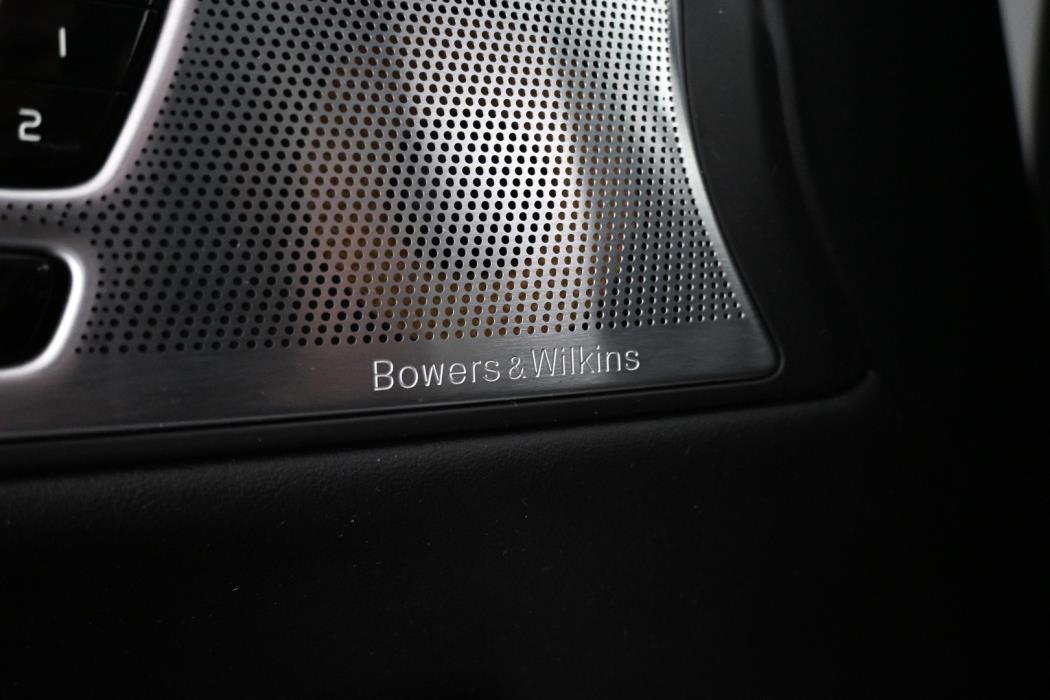 VOLVO V90 Cross Country 2017