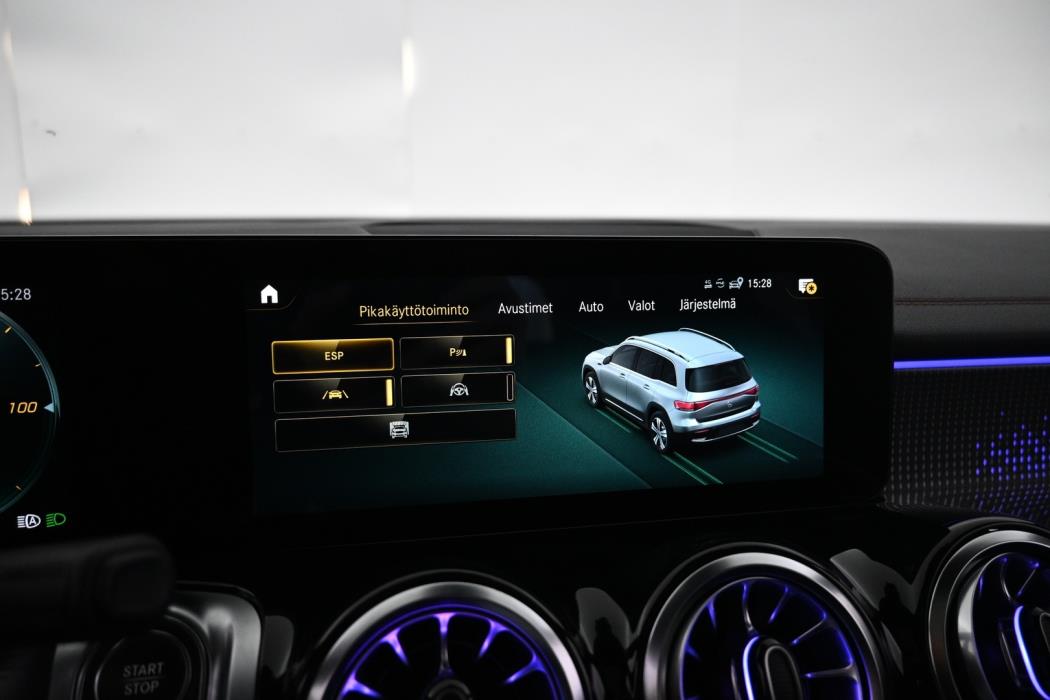 MERCEDES-BENZ EQB 2022