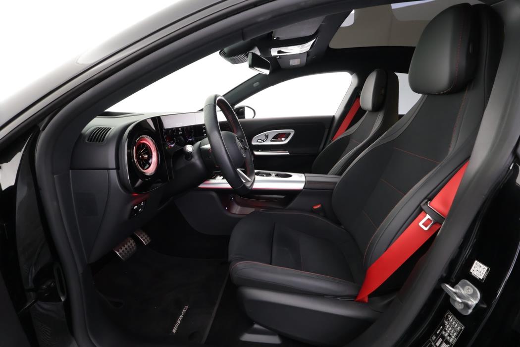 MERCEDES-BENZ CLA 2025