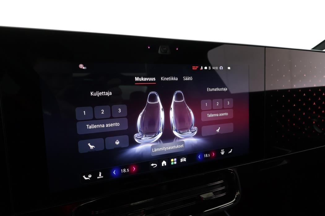 MERCEDES-BENZ CLA 2025