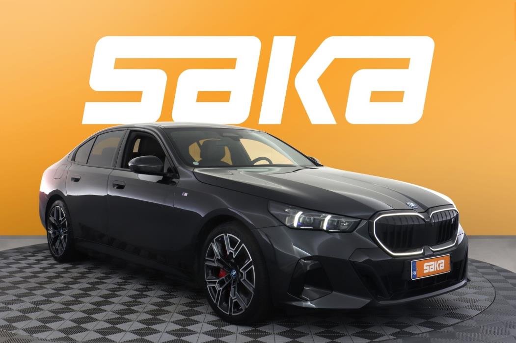 BMW i5 2024