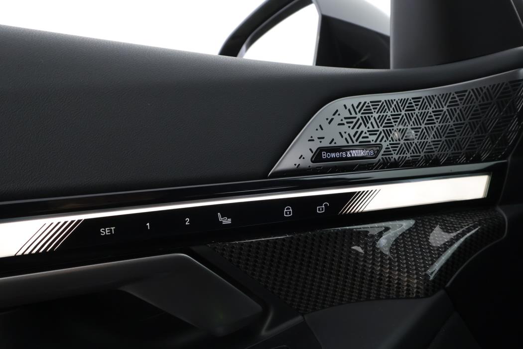 BMW i5 2024