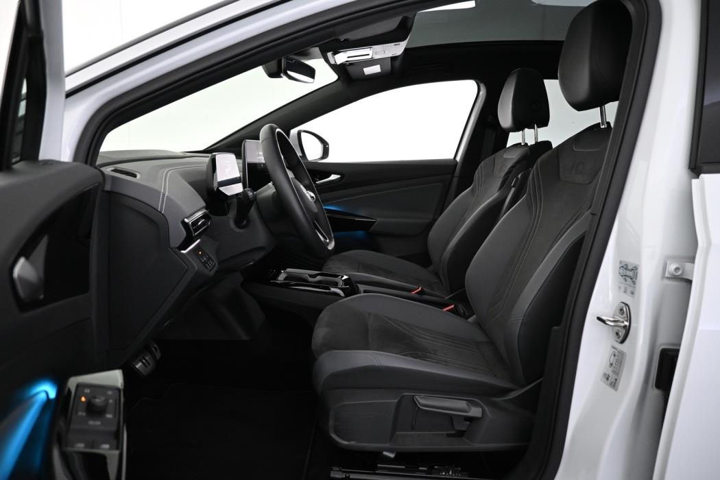 VOLKSWAGEN ID.5 2025