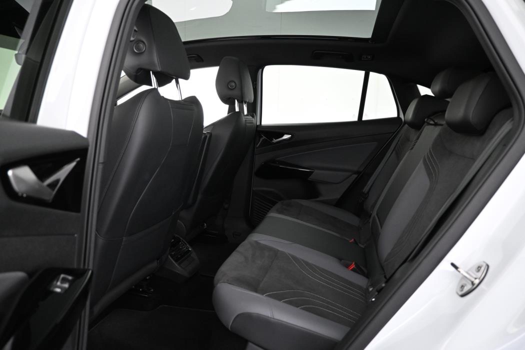 VOLKSWAGEN ID.5 2025