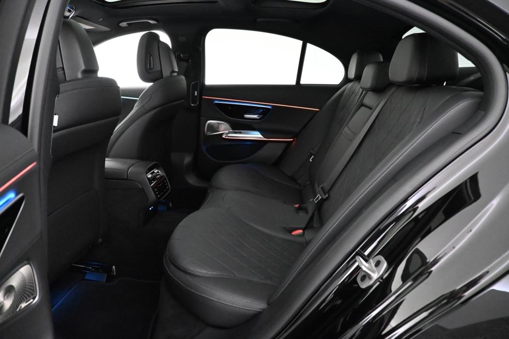 MERCEDES-BENZ E 2024