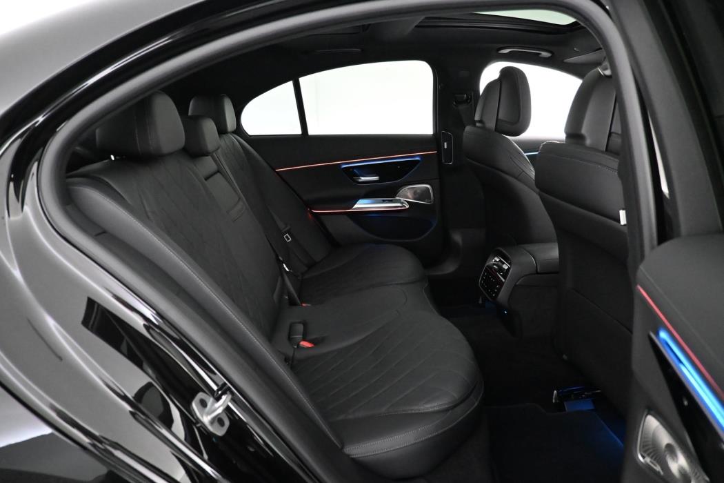 MERCEDES-BENZ E 2024