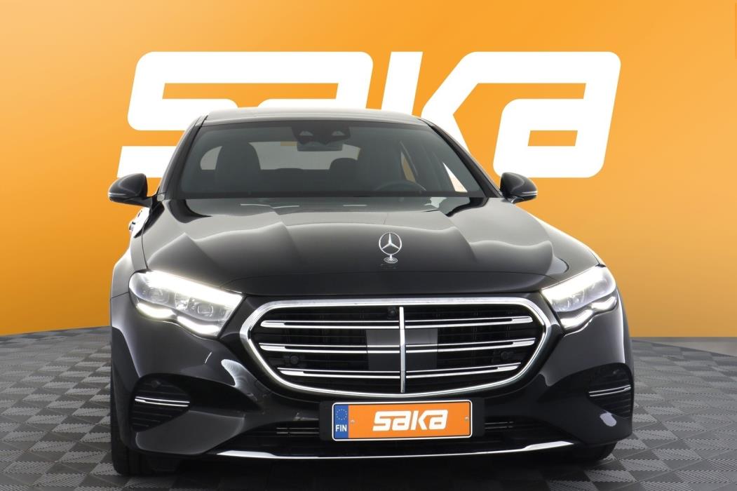 MERCEDES-BENZ E 2024