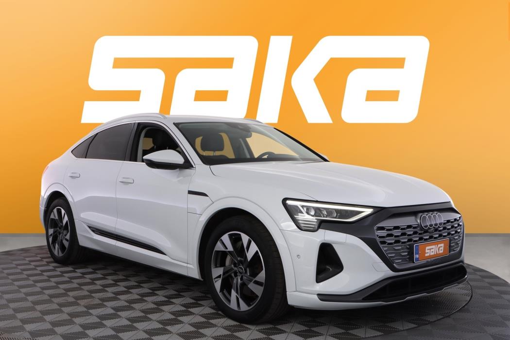 AUDI Q8 e-tron 2024