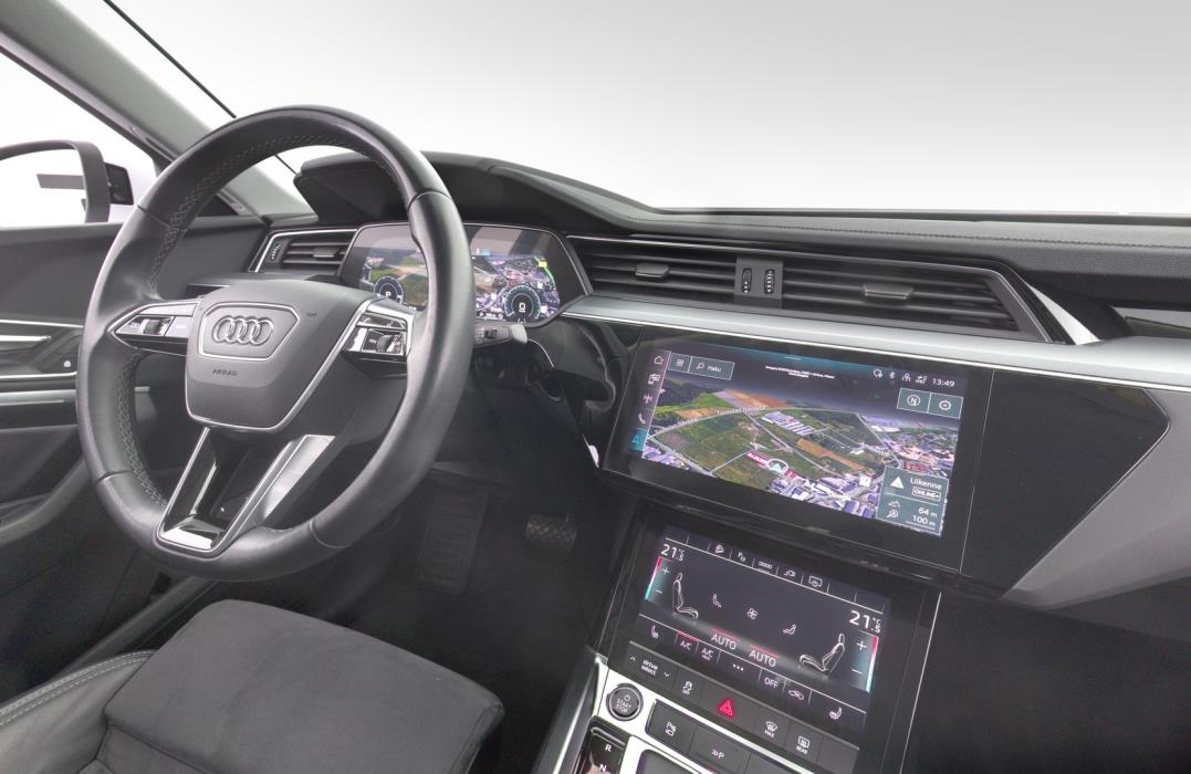 AUDI Q8 e-tron 2024
