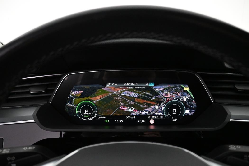 AUDI Q8 e-tron 2024