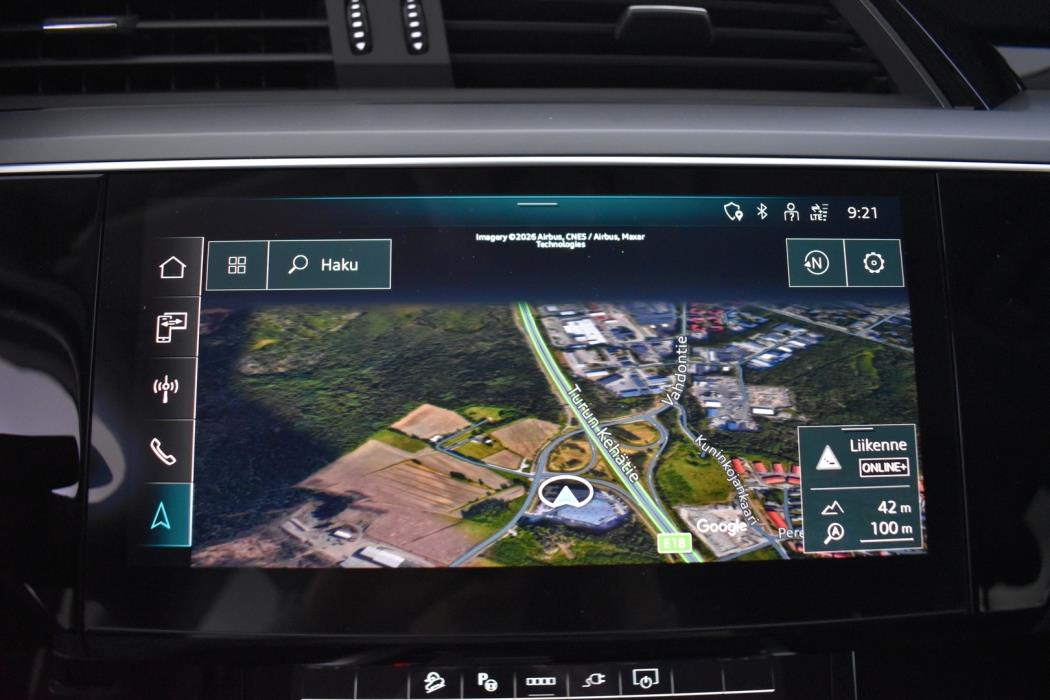AUDI Q8 e-tron 2024